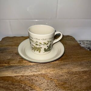 Set of 11 corelle Thymeless mugs and saucers Vtg